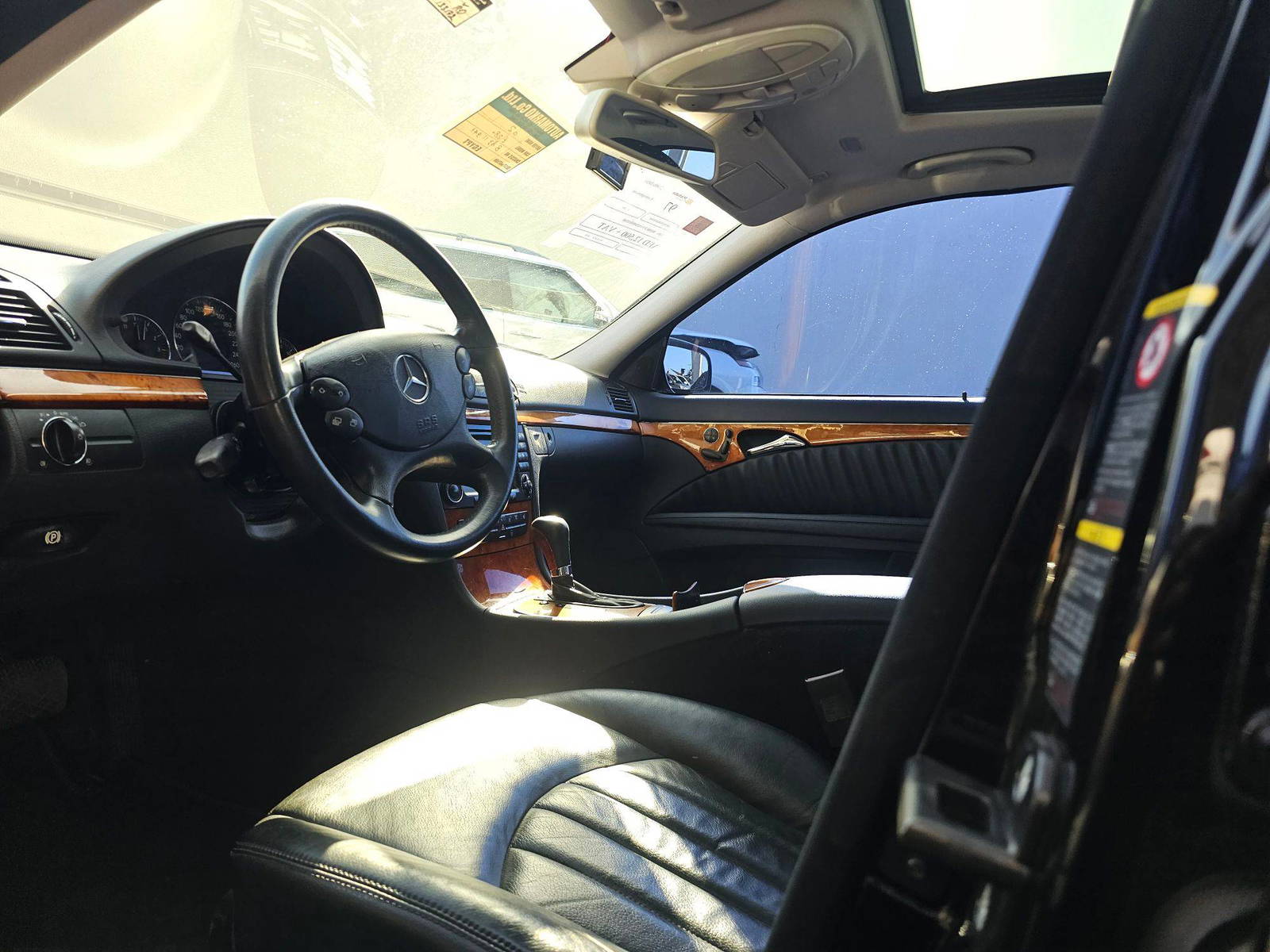 2008 MERCEDES BENZ E 280 — 133172 KM — Lot F5AXX8B311941 — Souq - Marhaba Auctions Used Cars - Image 8