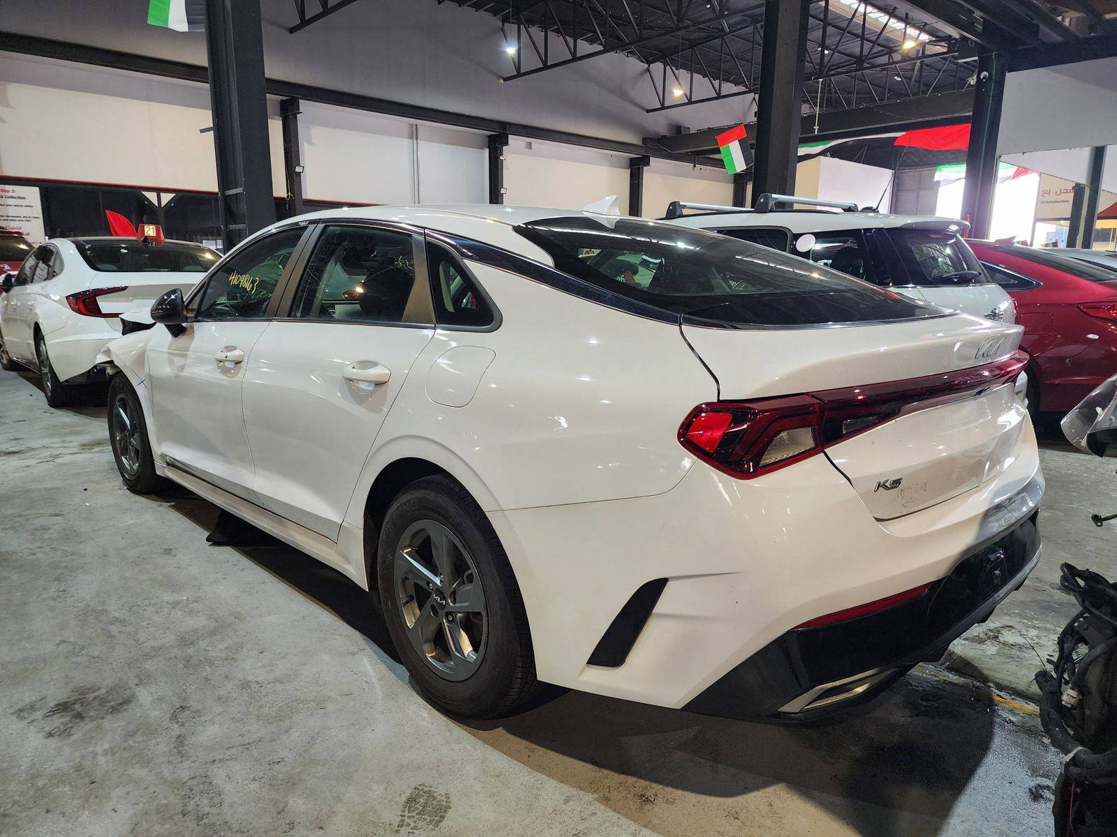 2022 KIA K5 — 31886 Miles — Lot 41048163 — Ind. 12 - Marhaba Auctions Used Cars - Image 6