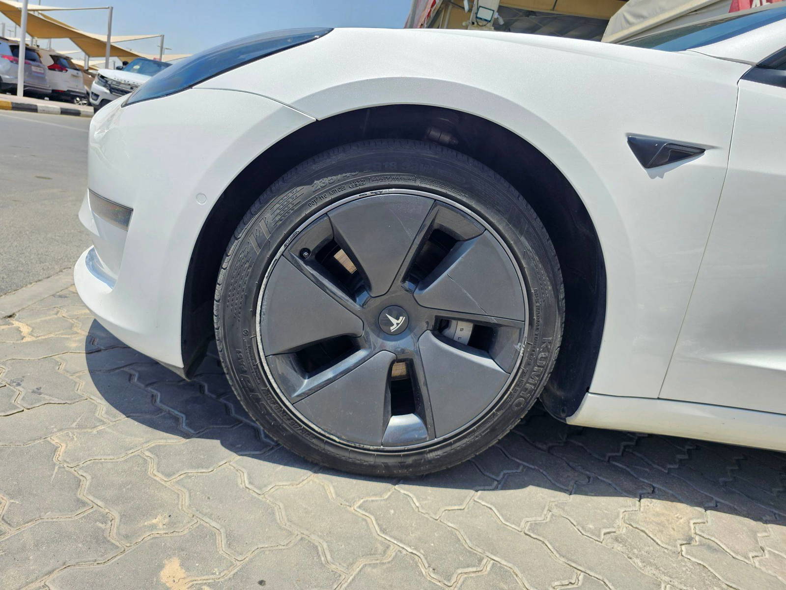 TESLA MODEL 3 2021 - Marhaba Auction Used Cars - Image 11