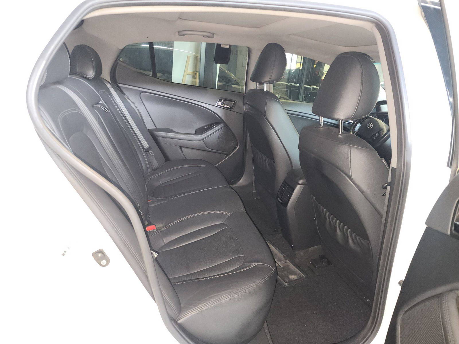2013 KIA K5 — 202194 KM — Lot 358767 — Al Quoz - Marhaba Auctions Used Cars - Image 7
