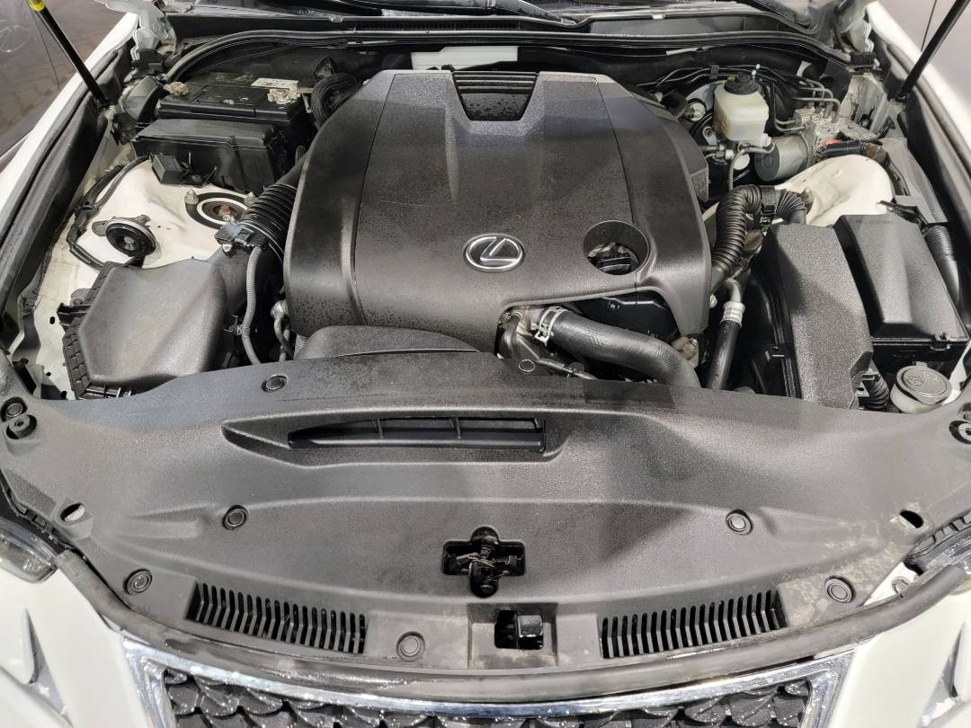 2014 LEXUS IS 250 — 100617 Miles — Lot 5005961 — Main - Marhaba Auctions Used Cars - Image 12