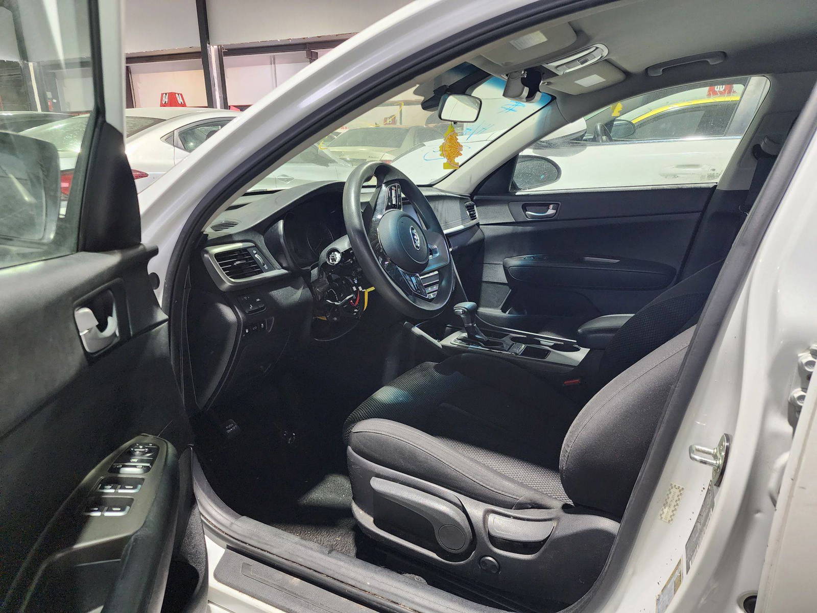 2019 KIA OPTIMA — 99853 Miles — Lot 2639233 — Souq - Marhaba Auctions Used Cars - Image 9