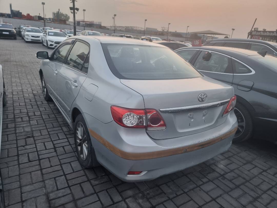 Toyota Corolla 2011 view 2