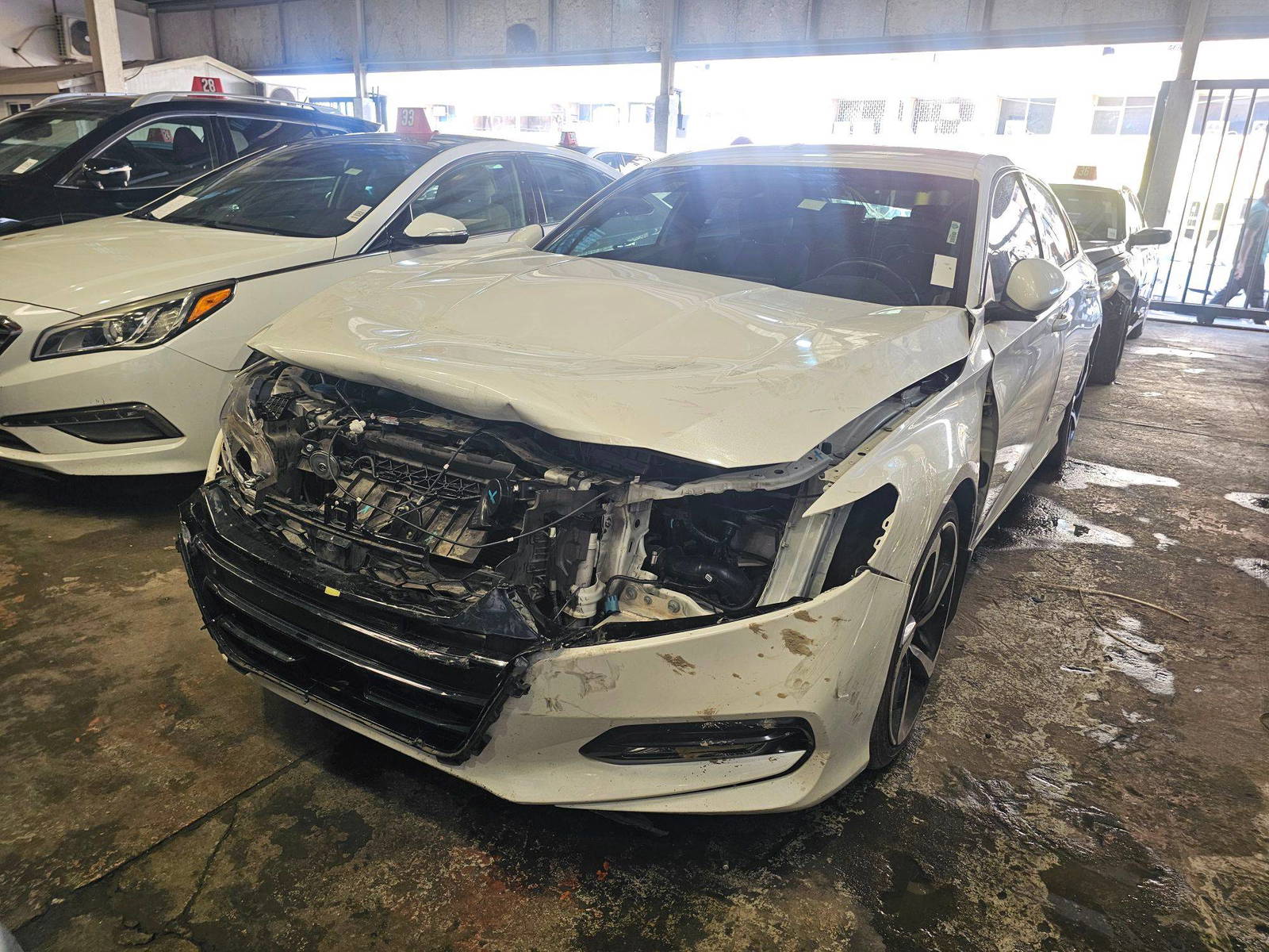 HONDA ACCORD 2018 - Marhaba Auction Used Cars - Image 4