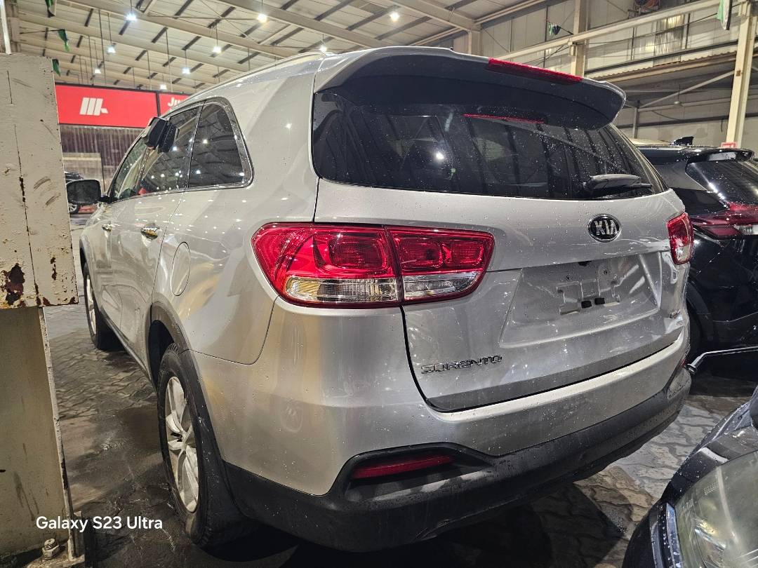 2016 KIA SORENTO — 177537 Miles — Lot 35GG013888 — Main - Marhaba Auctions Used Cars - Image 5