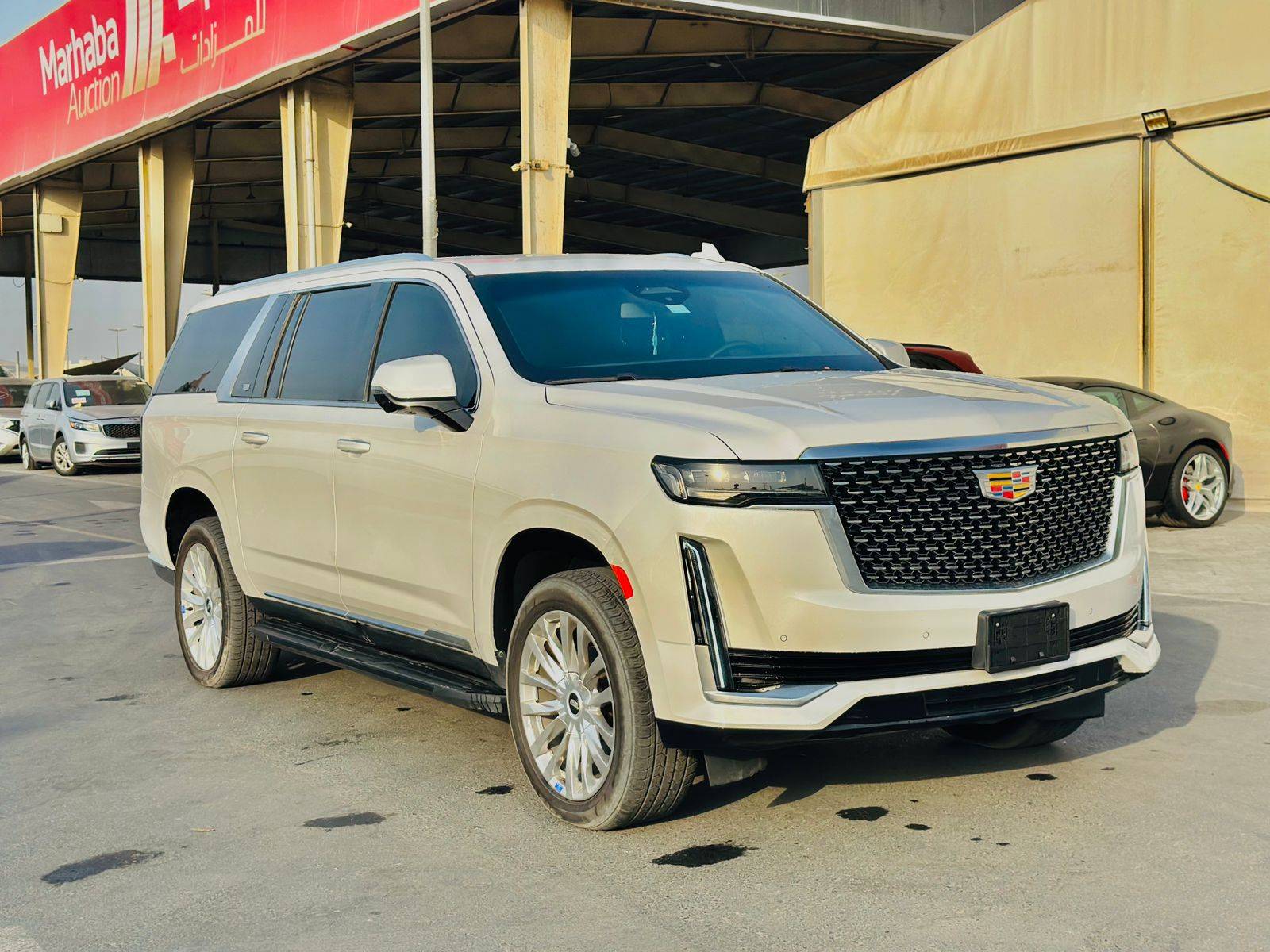 2022 CADILLAC ESCALADE — 51450 KM — Lot L5NR144571 — Souq - Marhaba Auctions Used Cars - Image 5