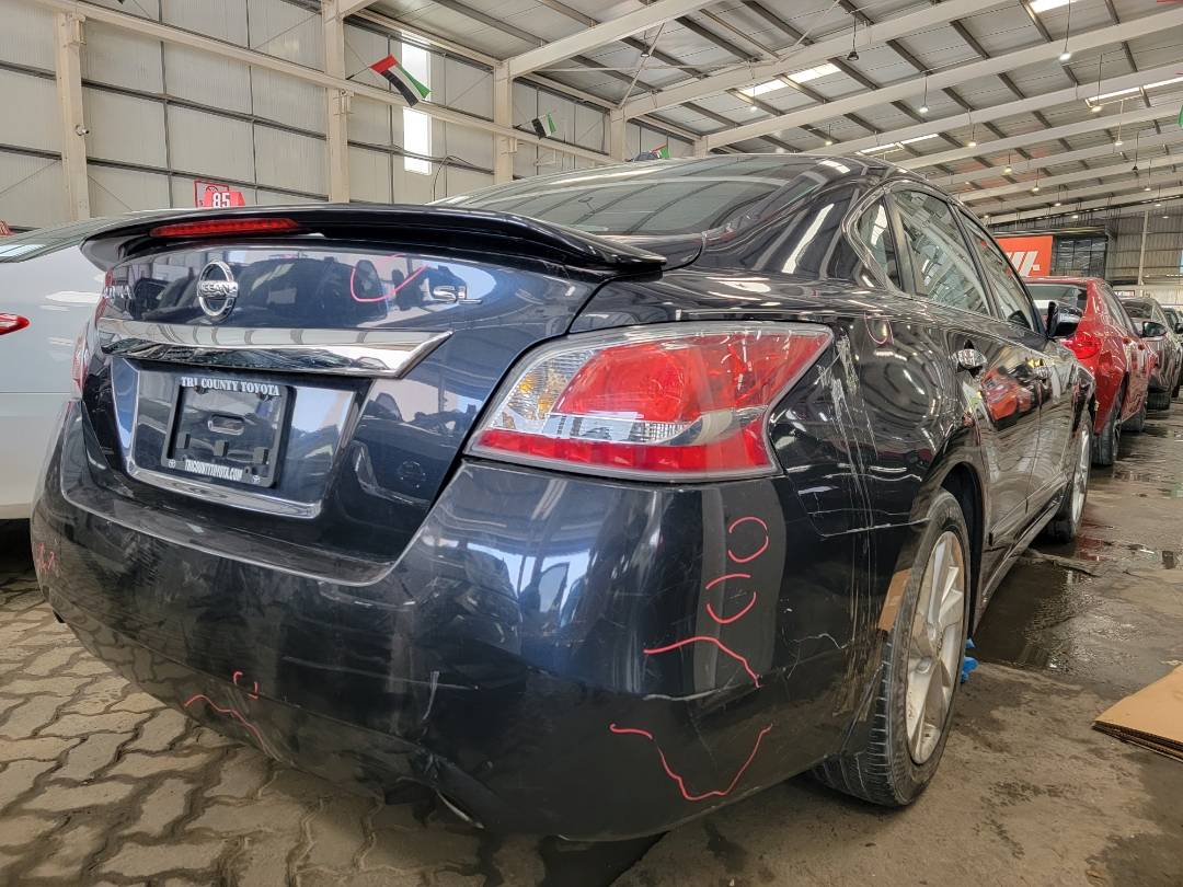 2015 NISSAN ALTIMA — 174775 Miles — Lot 41879944 - Marhaba Auctions Used Cars - Image 3