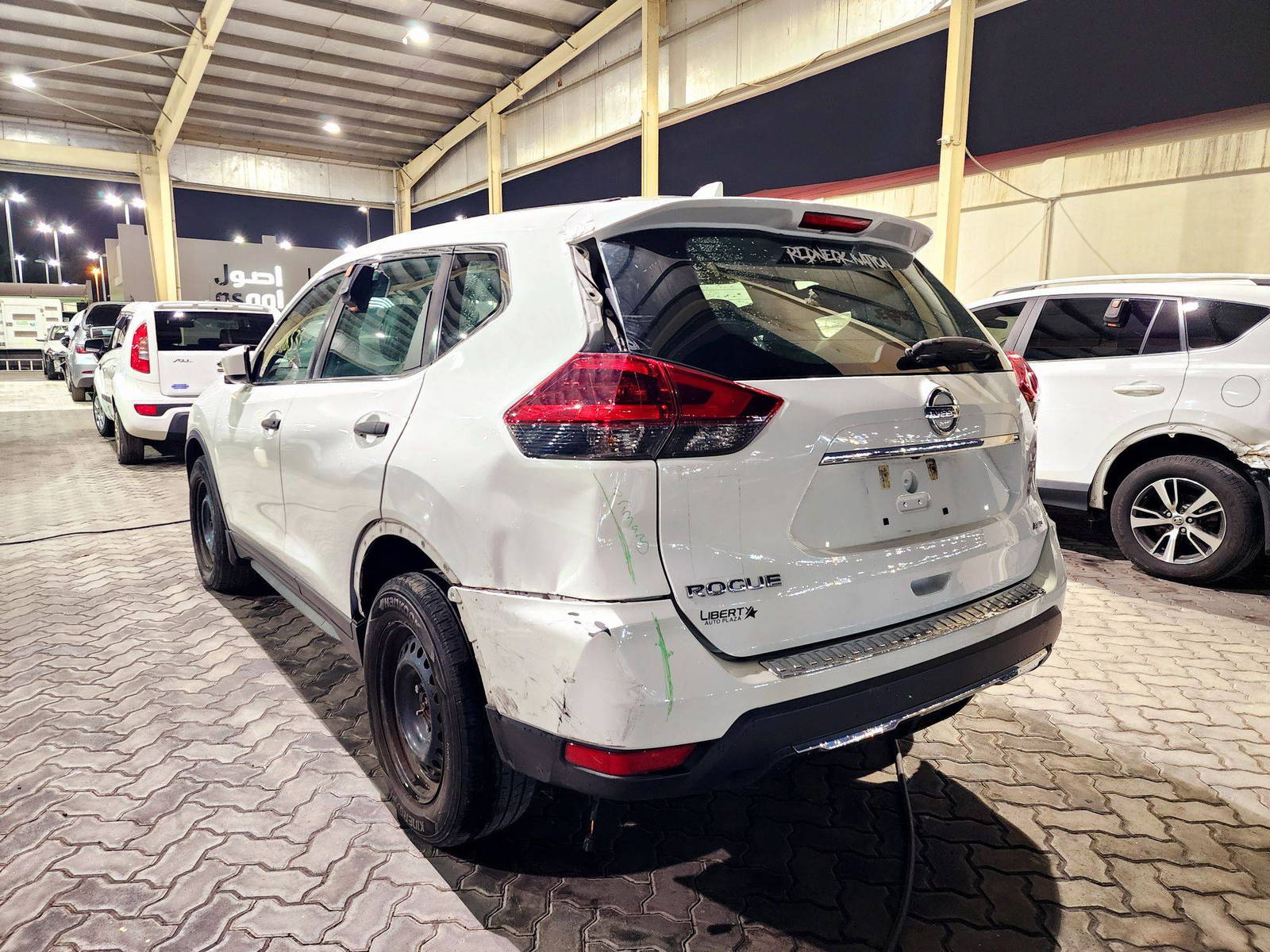 2020 NISSAN ROGUE — 118537 Miles — Lot MV9LC762528 — Souq - Marhaba Auctions Used Cars - Image 5