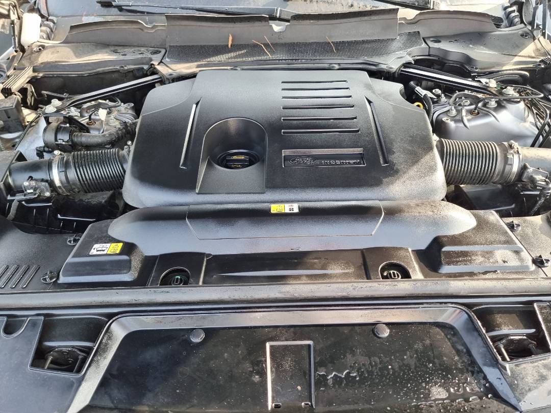 LAND ROVER RANGE ROVER SPORT HSE 2020 - Marhaba Auction Used Cars - Image 9