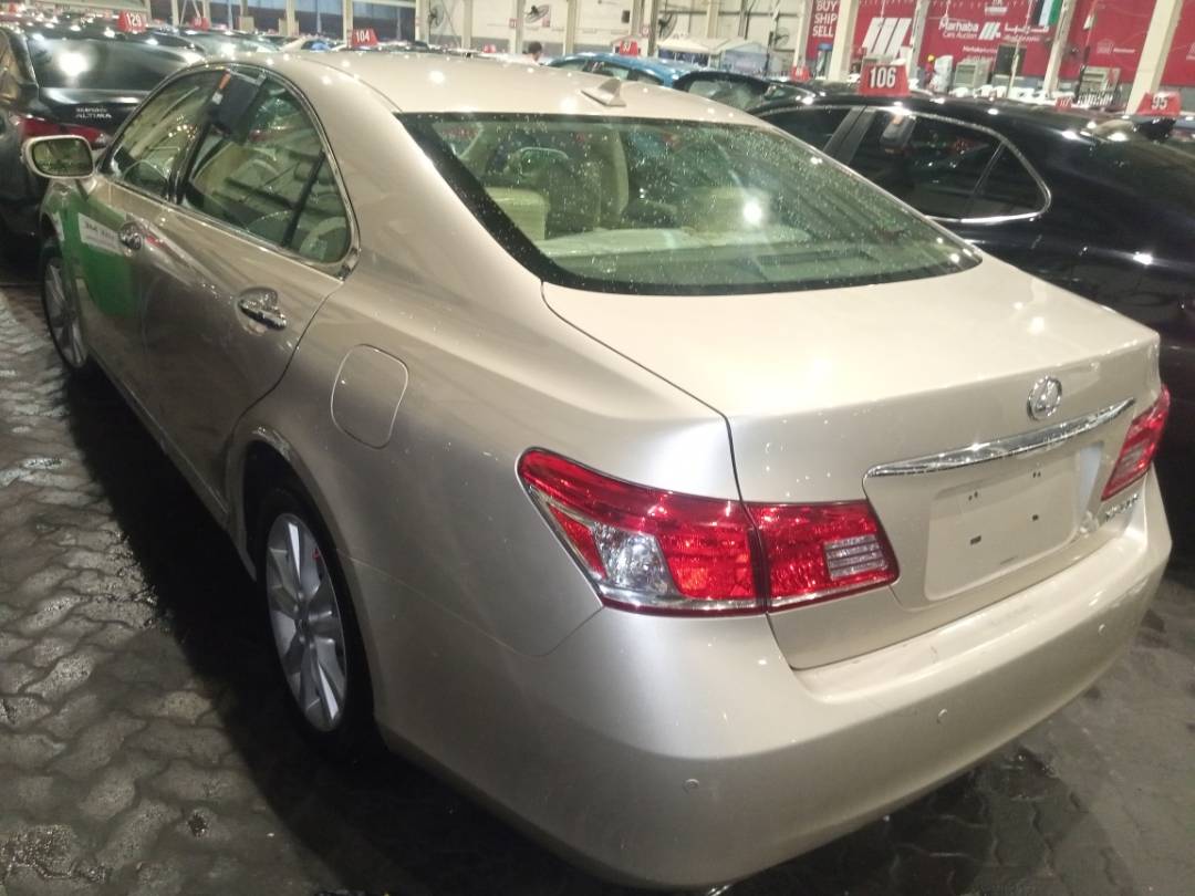 2011 LEXUS ES 350 — 137920 Miles — Lot 426369 - Marhaba Auctions Used Cars - Image 10