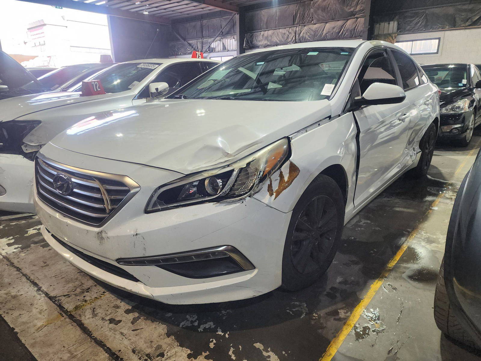 2015 HYUNDAI SONATA — 168122 Miles — Lot H005031 — Main - Marhaba Auctions Used Cars - Image 4