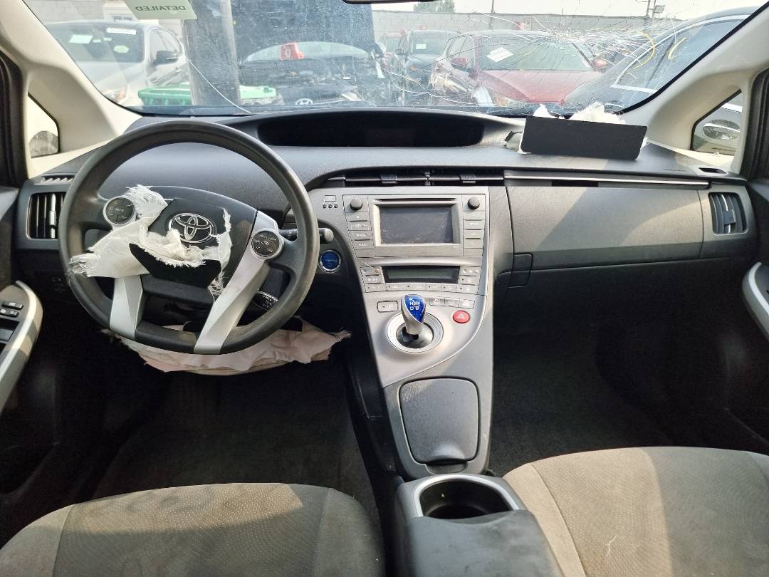 2012 TOYOTA PRIUS — 263178 Miles — Lot 42359230 — Main - Marhaba Auctions Used Cars - Image 8