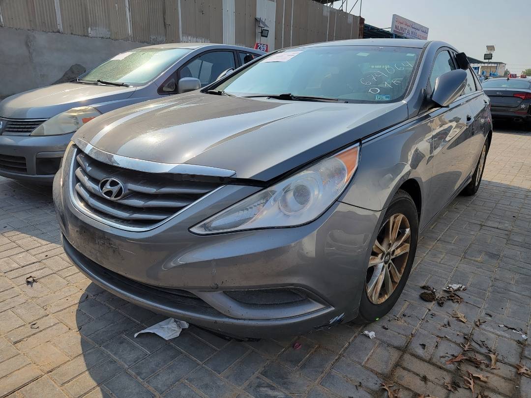 2013 HYUNDAI SONATA — 85620 Miles — Lot 62629583 - Marhaba Auctions Used Cars - Image 9