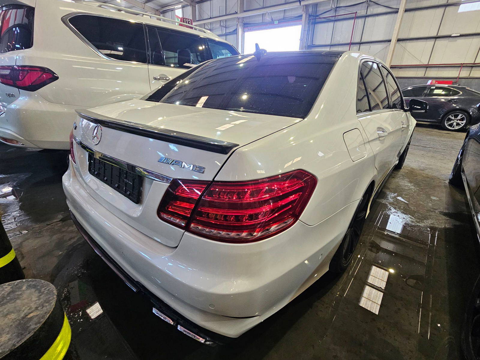 MERCEDES BENZ E 63 AMG S 2014 - Marhaba Auction Used Cars - Image 5