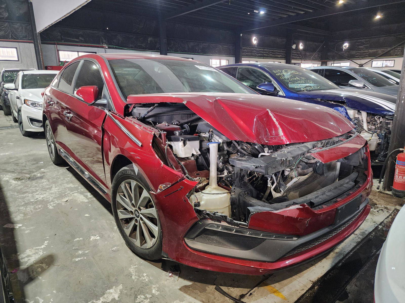 2016 HYUNDAI SONATA — 100032 Miles — Lot 88370285 — Al Quoz - Marhaba Auctions Used Cars - Image 4