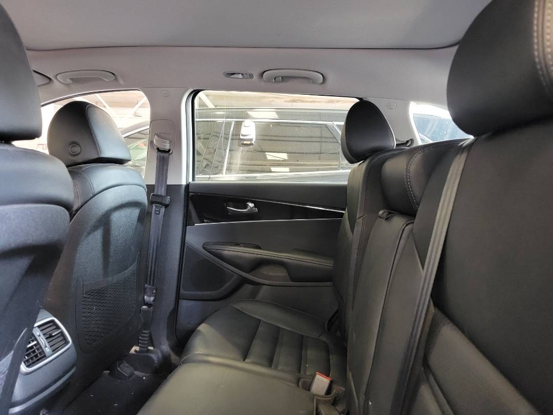 2019 KIA SORENTO — 75195 Miles — Lot 610359 — Ind. 12 - Marhaba Auctions Used Cars - Image 8
