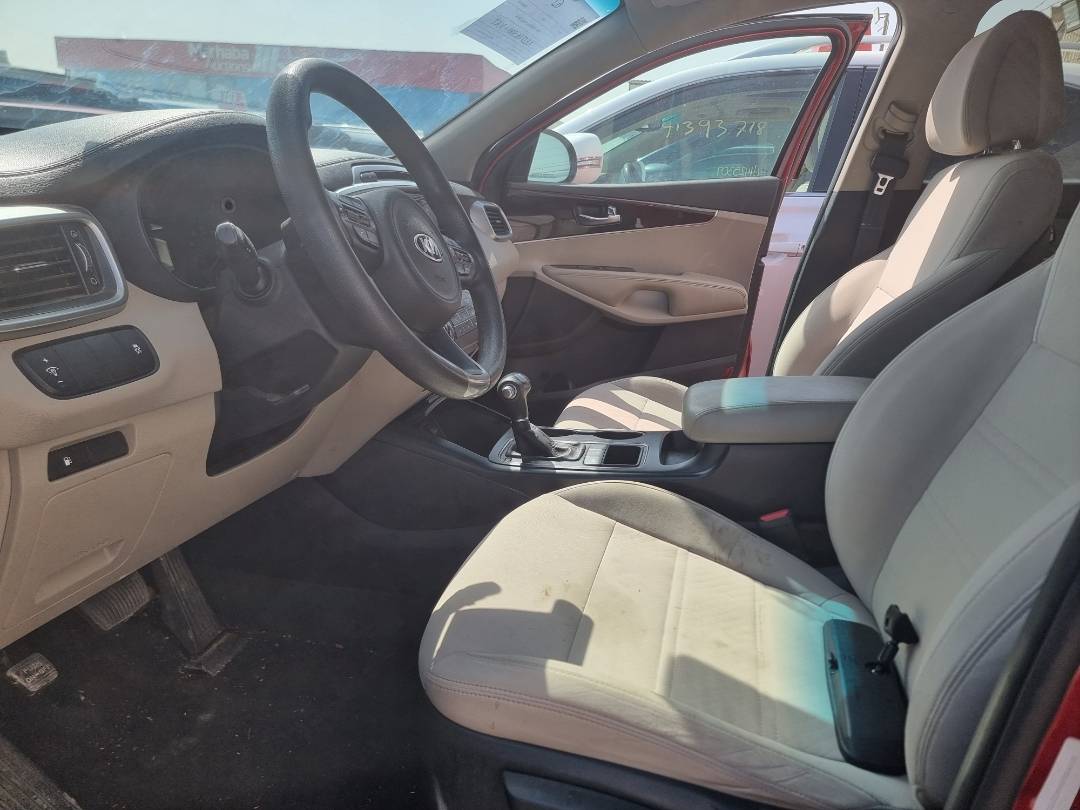 2017 KIA SORENTO — 140039 Miles — Lot 219318 — Ind. 12 - Marhaba Auctions Used Cars - Image 10