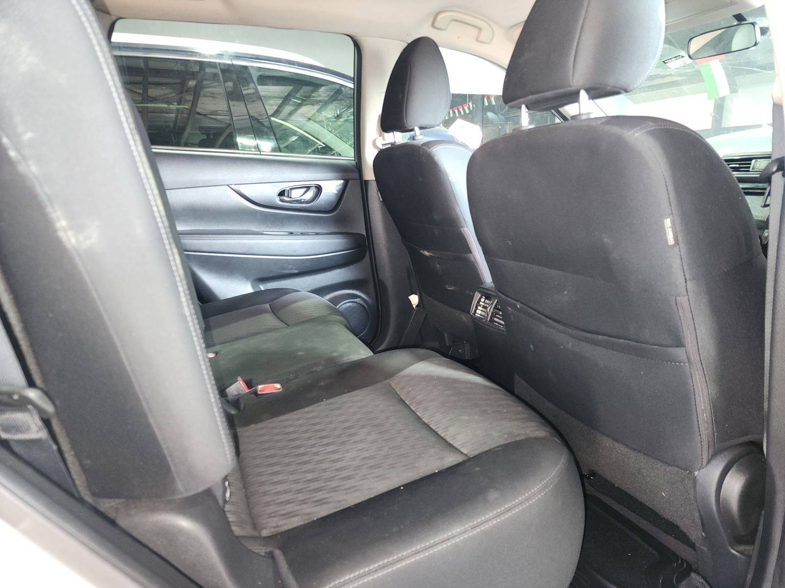 NISSAN ROGUE 2018 - Marhaba Auction Used Cars - Image 9