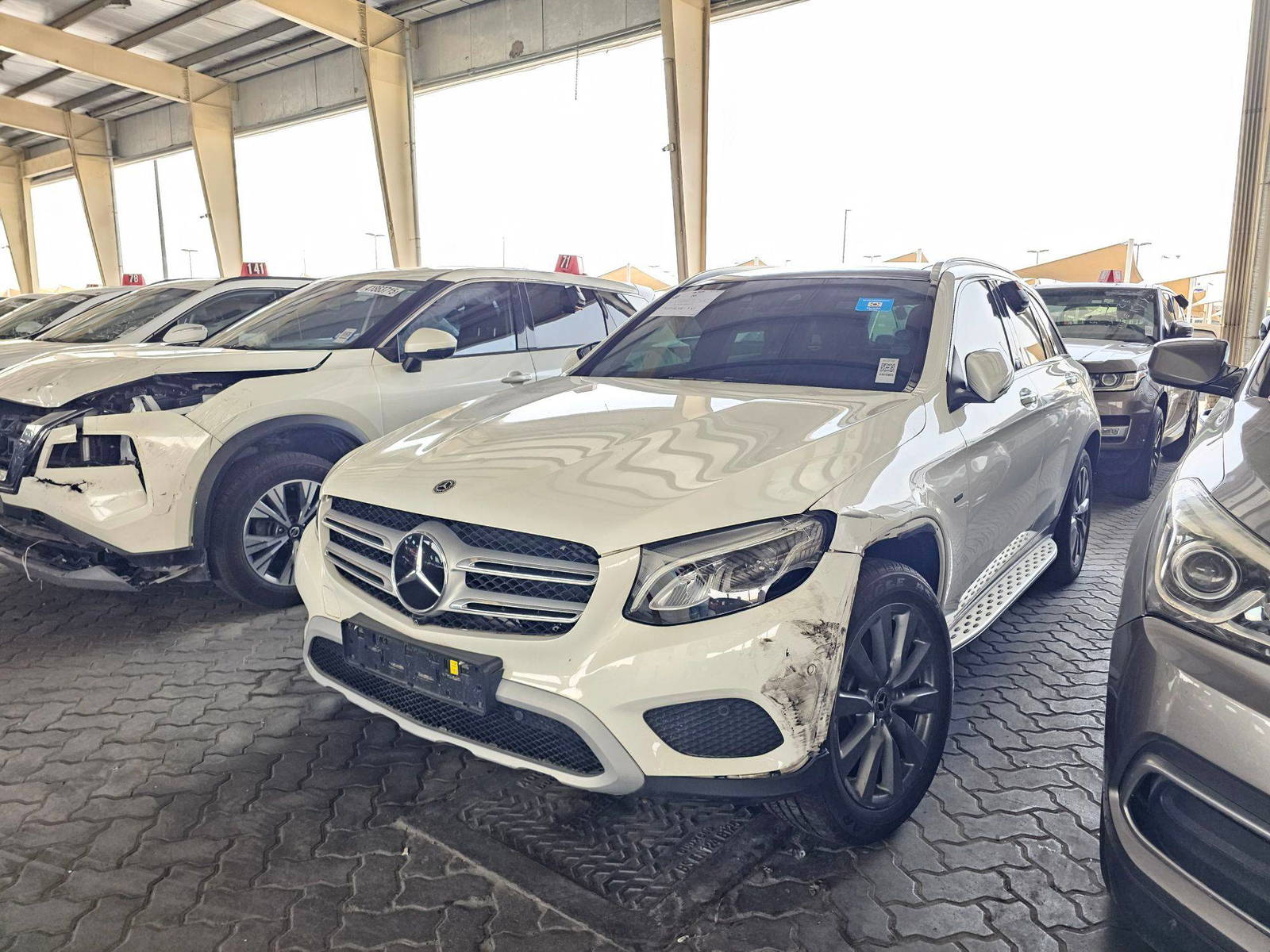 2019 MERCEDES BENZ GLC 350E — 107305 KM — Lot 517931 — Souq - Marhaba Auctions Used Cars - Image 5