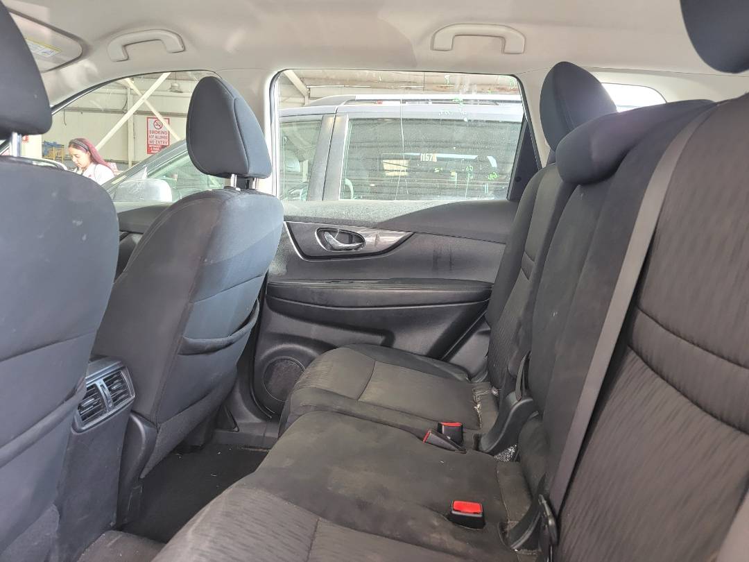 2017 NISSAN ROGUE — 153750 KM — Lot HC771217 — Main - Marhaba Auctions Used Cars - Image 7