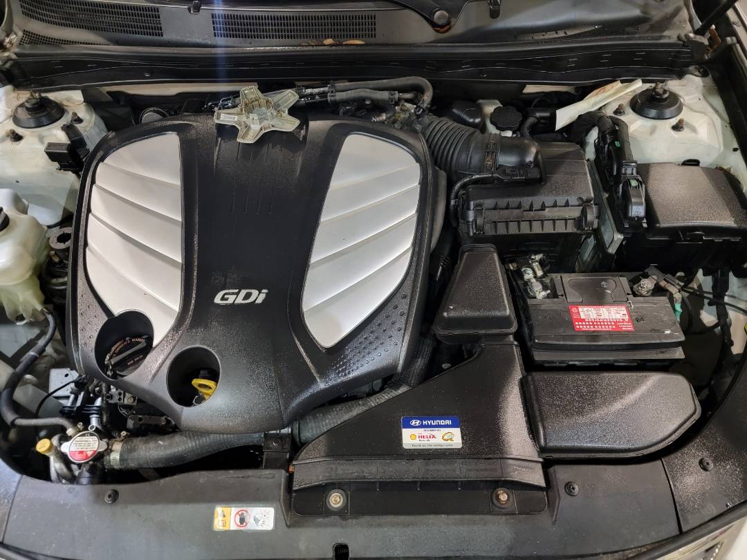 2015 HYUNDAI AZERA — 87350 Miles — Lot 3388422 — Main - Marhaba Auctions Used Cars - Image 10