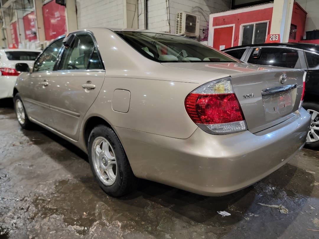 2005 TOYOTA CAMRY — 176783 Miles — Lot 38075627 - Marhaba Auctions Used Cars - Image 3