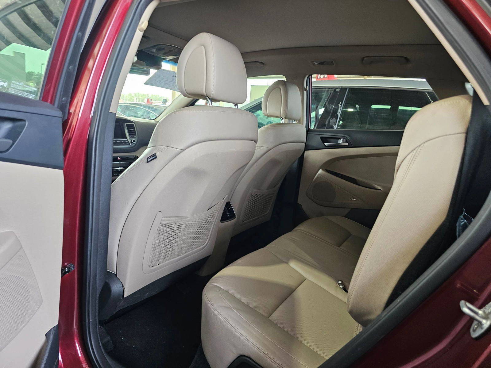 2017 HYUNDAI TUCSON — 109009 Miles — Lot CA29HU307924 — Souq - Marhaba Auctions Used Cars - Image 6