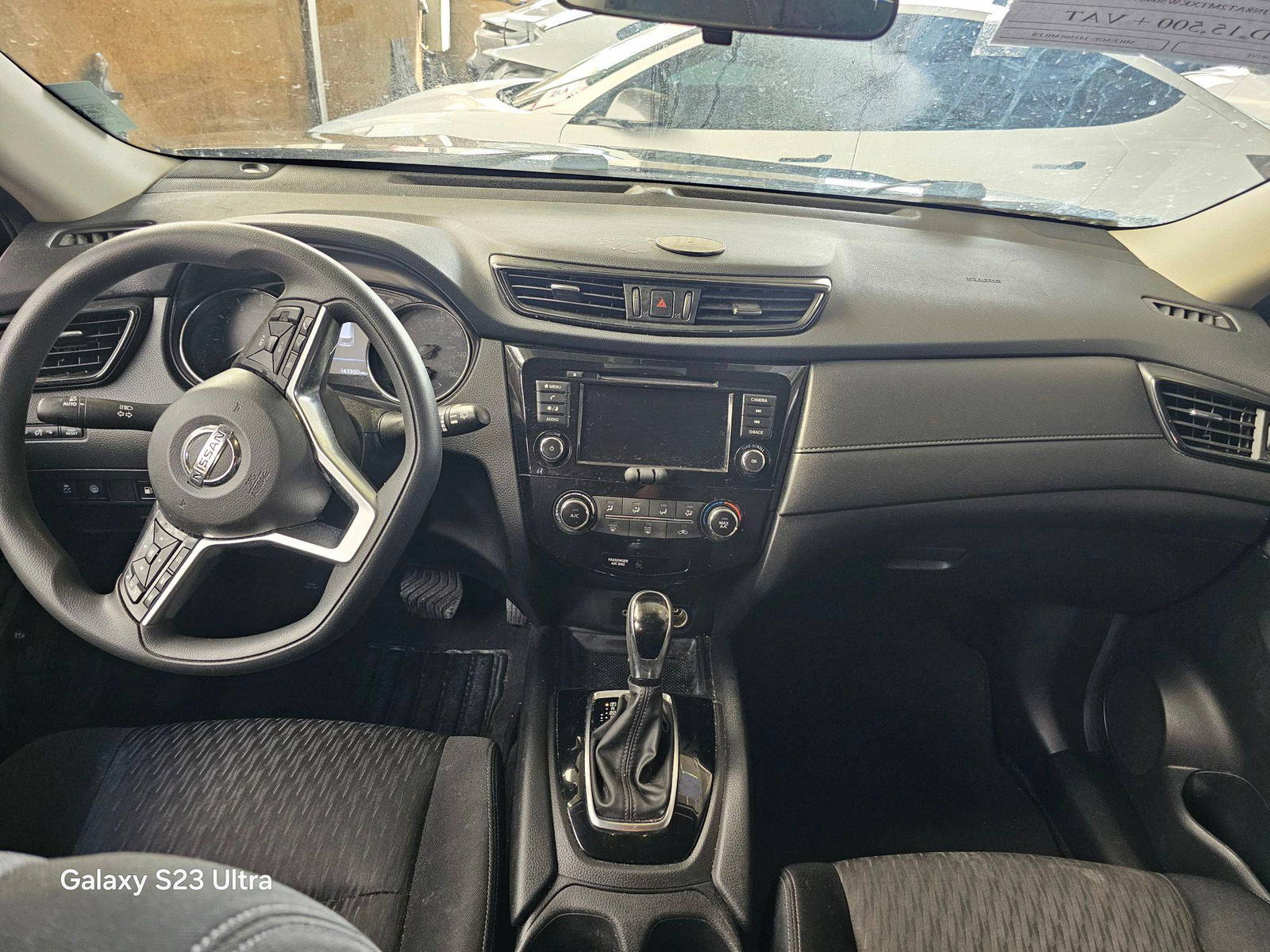 2019 NISSAN ROGUE — 143360 Miles — Lot XKW504877 — Main - Marhaba Auctions Used Cars - Image 8