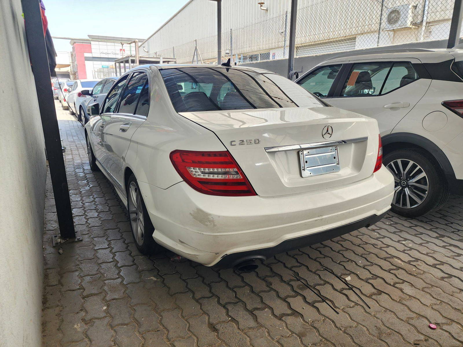 2014 MERCEDES BENZ C-250 — 133533 Miles — Lot 228554 — Souq - Marhaba Auctions Used Cars - Image 3
