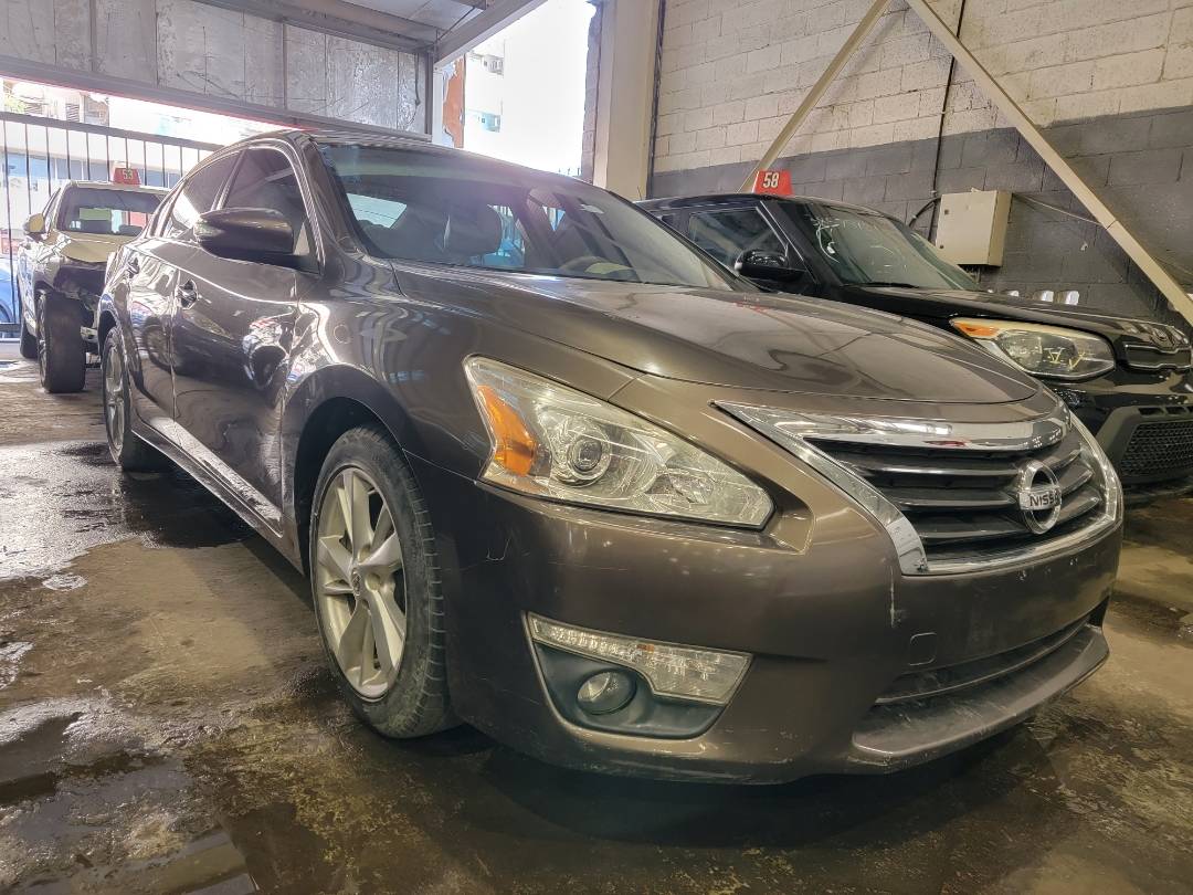 2014 NISSAN ALTIMA — 171536 Miles — Lot C194330 — Main - Marhaba Auctions Used Cars - Image 4
