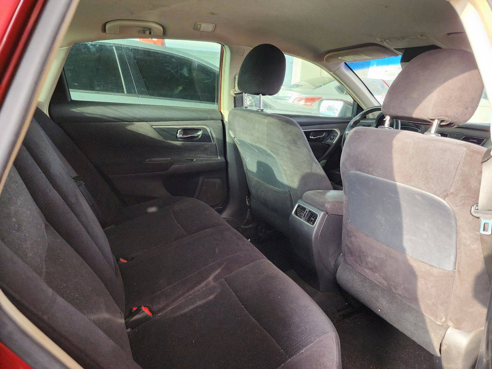 2013 NISSAN ALTIMA — 143004 Miles — Lot 328697 — Ind. 12 - Marhaba Auctions Used Cars - Image 4