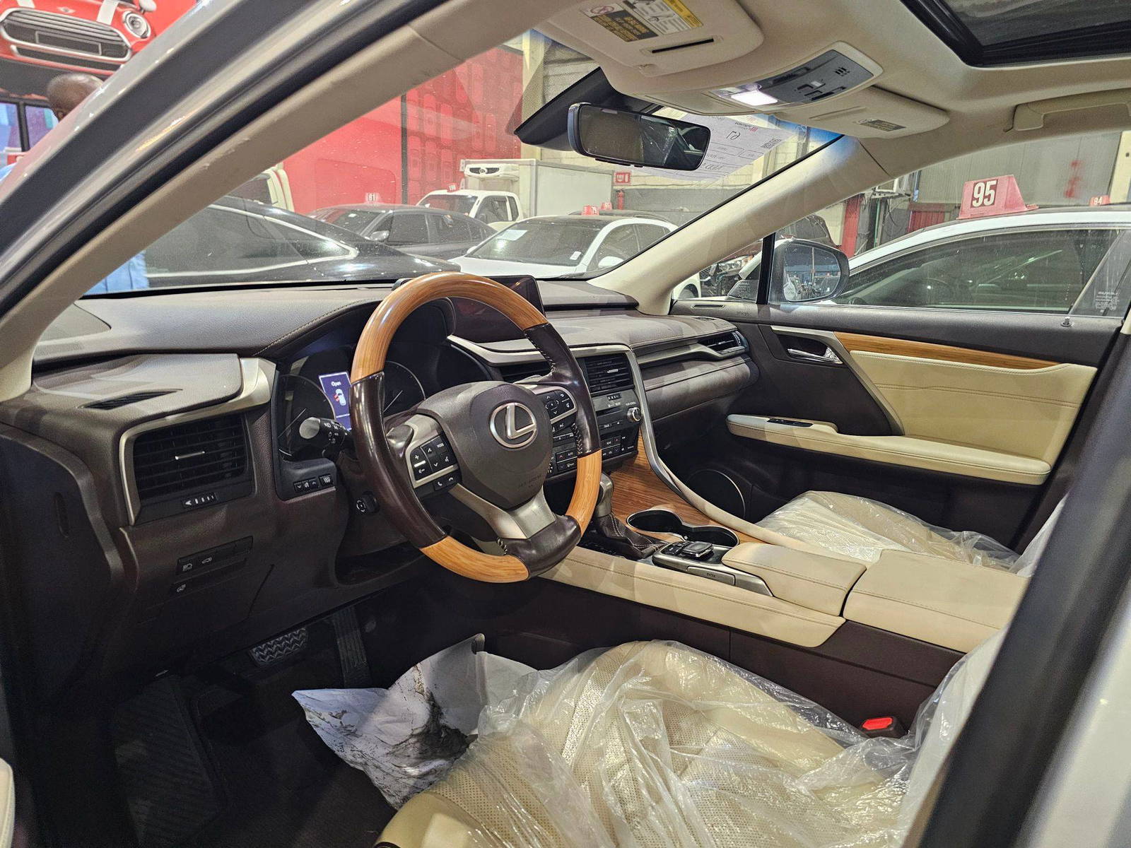 2018 LEXUS RX 350 — 102165 KM — Lot 8J2005812 — Main - Marhaba Auctions Used Cars - Image 8