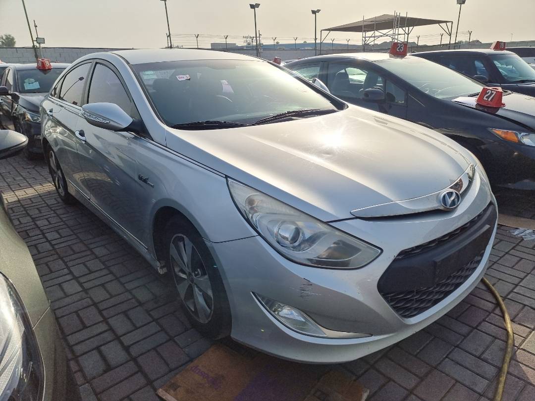 2012 HYUNDAI SONATA — 232437 KM — Lot 125478 — Main - Marhaba Auctions Used Cars - Image 3