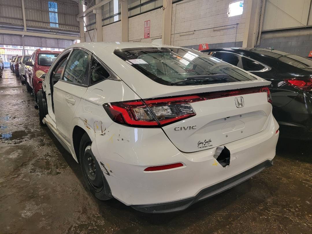2024 HONDA CIVIC — 5957 Miles — Lot 76RE002171 — Main - Marhaba Auctions Used Cars - Image 3