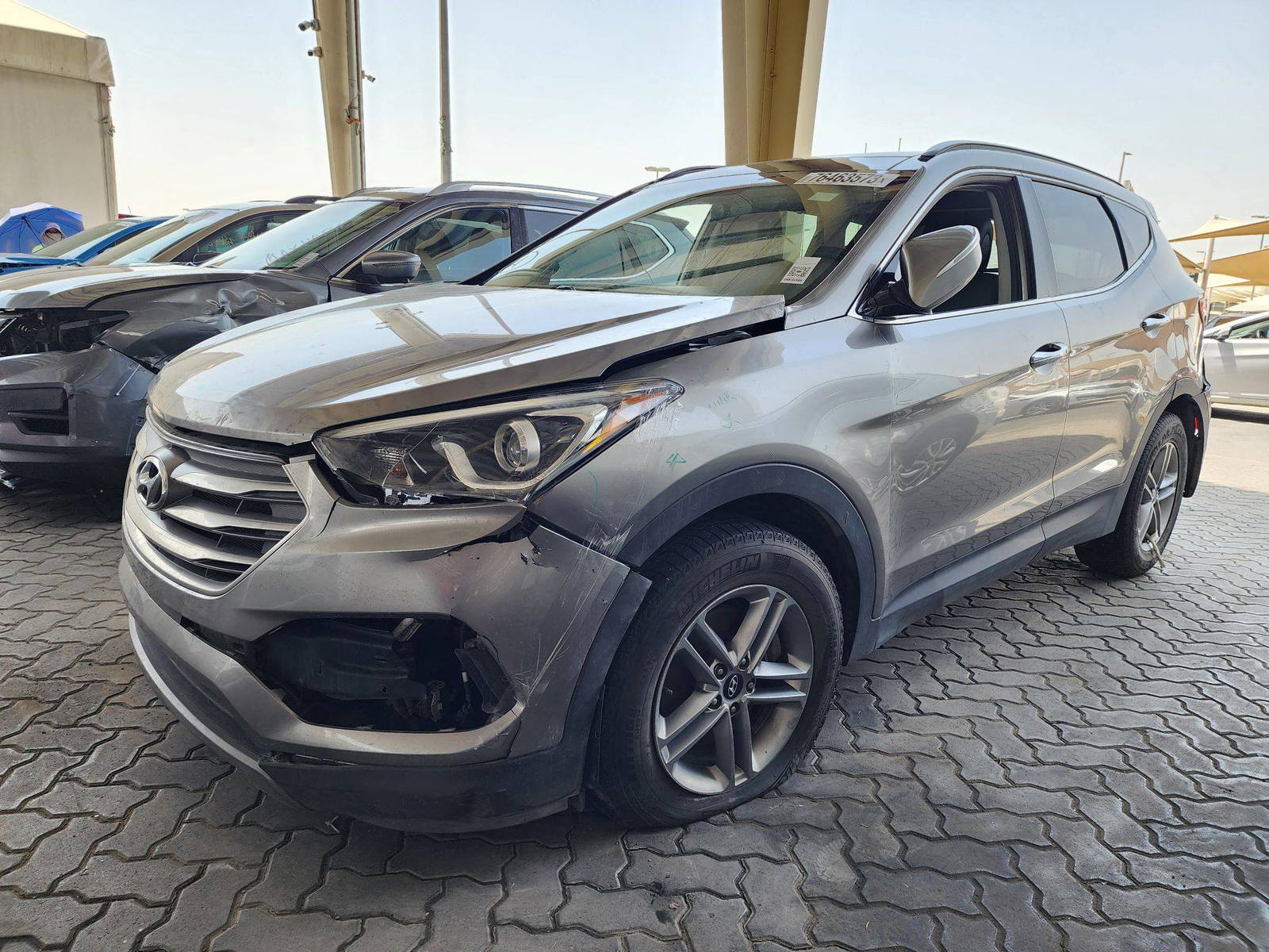 2018 HYUNDAI SANTA FE SPORT — 243454 KM — Lot 76463573 — Souq - Marhaba Auctions Used Cars - Image 5