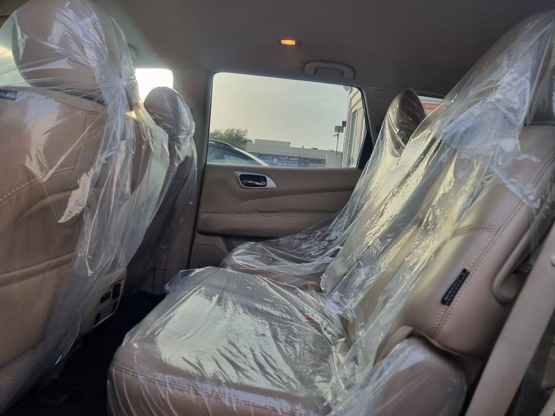 2019 NISSAN PATHFINDER — 159290 Miles — Lot C632797 — Souq - Marhaba Auctions Used Cars - Image 7