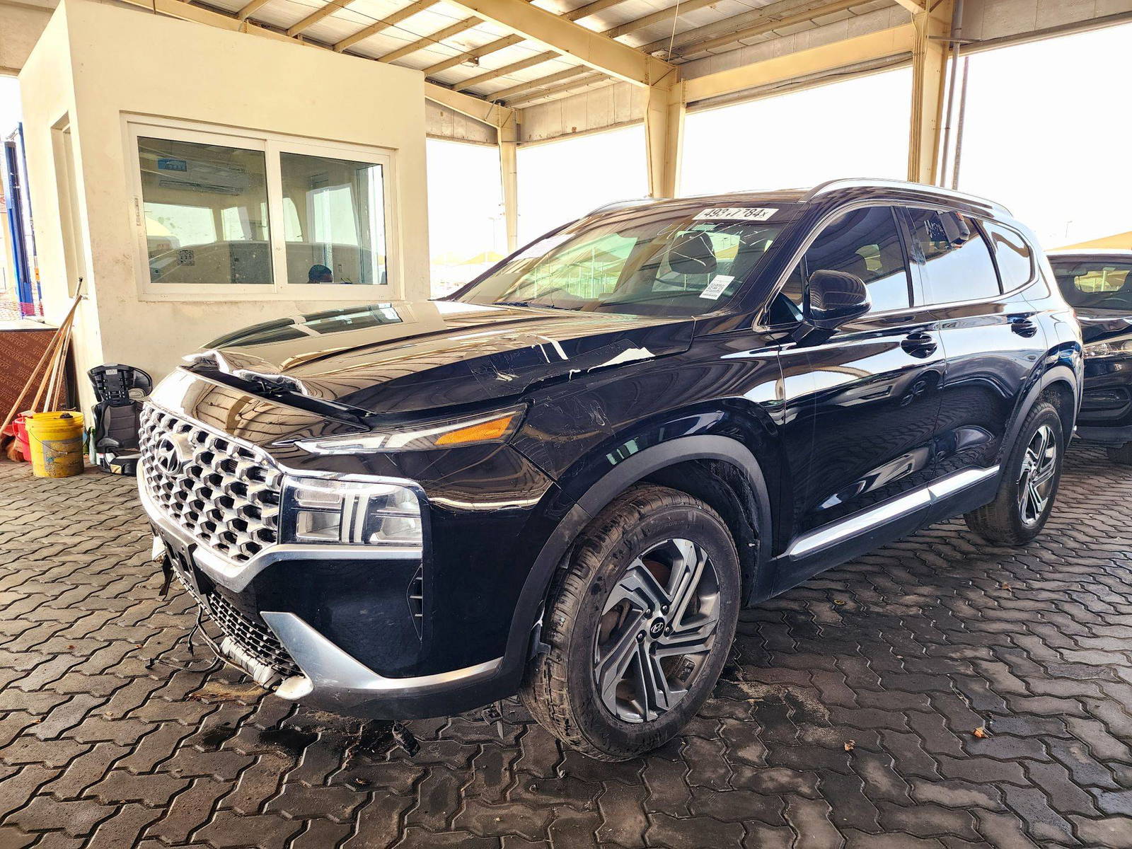 2022 HYUNDAI SANTA FE — 74434 Miles — Lot NH415556 — Souq - Marhaba Auctions Used Cars - Image 5