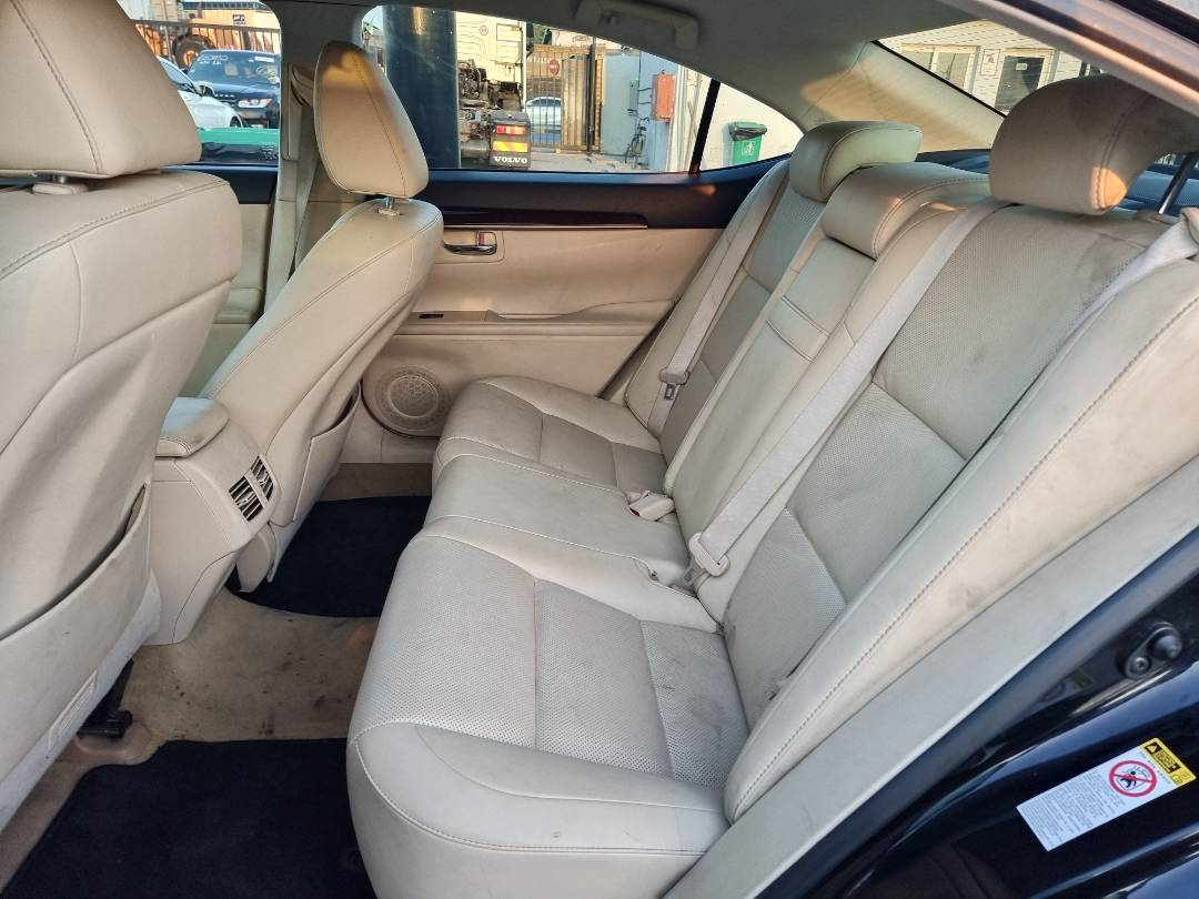 2015 LEXUS ES 350 — 137190 Miles — Lot 162123 — Main - Marhaba Auctions Used Cars - Image 6
