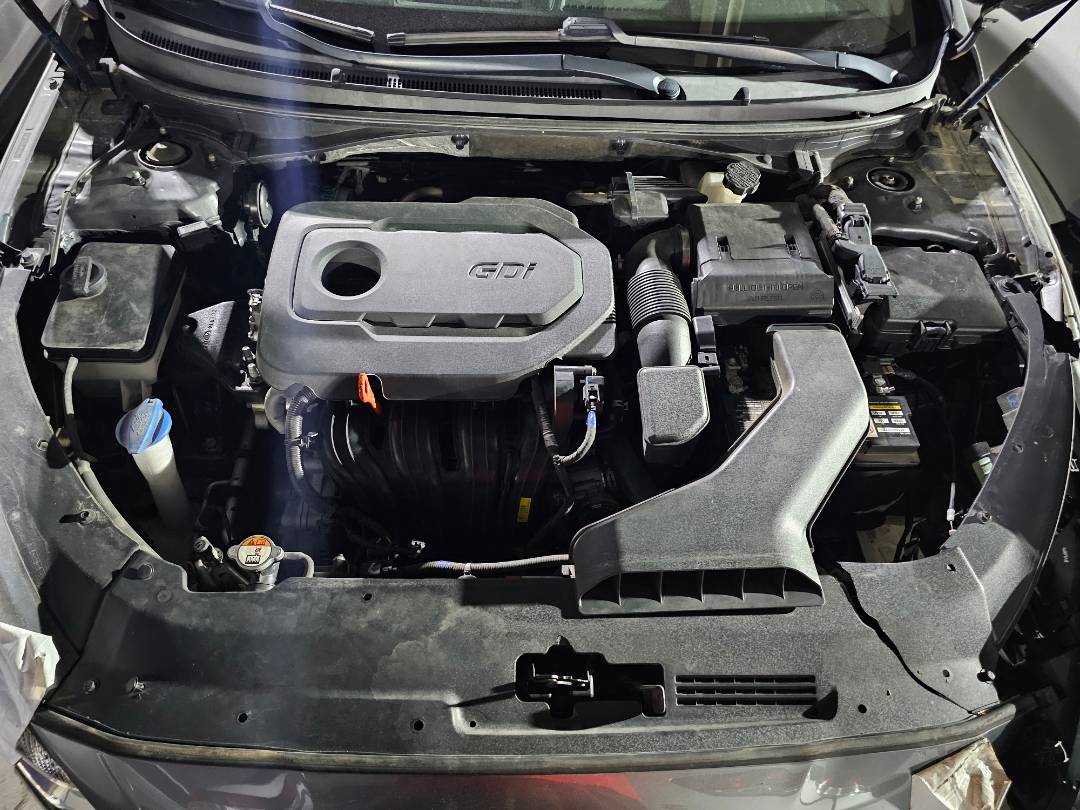 2018 HYUNDAI SONATA — 56719 Miles — Lot H647469 — Main - Marhaba Auctions Used Cars - Image 11
