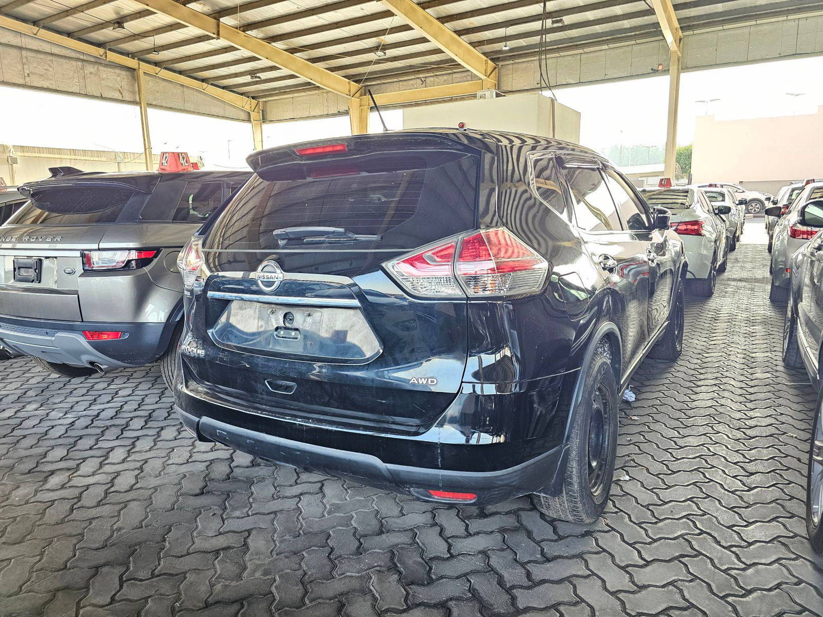 2015 NISSAN ROGUE — 203059 Miles — Lot MV8FC909779 — Main - Marhaba Auctions Used Cars - Image 3