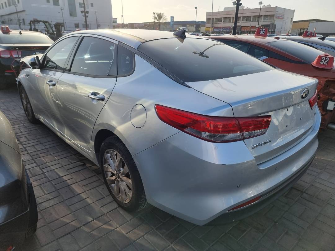 2018 KIA OPTIMA — 114149 Miles — Lot G237302 — Ind. 12 - Marhaba Auctions Used Cars - Image 3