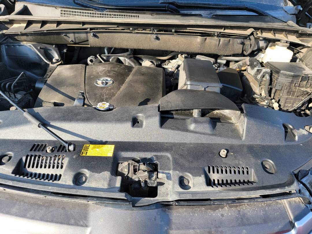 2019 TOYOTA HIGHLANDER — 156331 Miles — Lot S572405 — Main - Marhaba Auctions Used Cars - Image 12