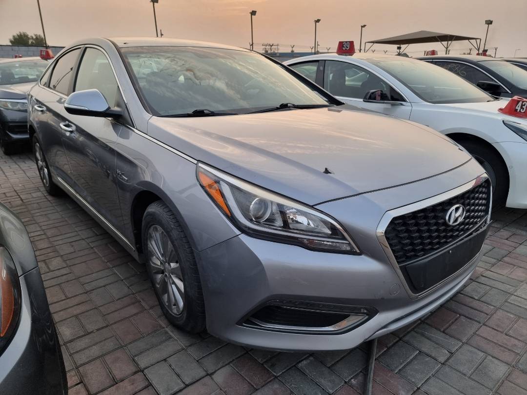 2017 HYUNDAI SONATA — 143550 Miles — Lot 214578 — Ind. 12 - Marhaba Auctions Used Cars - Image 3