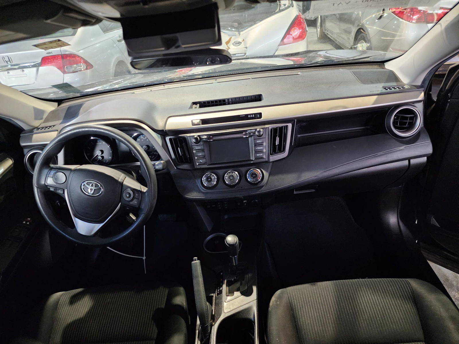 2018 TOYOTA RAV4 — 123182 KM — Lot 74895024 — Main - Marhaba Auctions Used Cars - Image 9