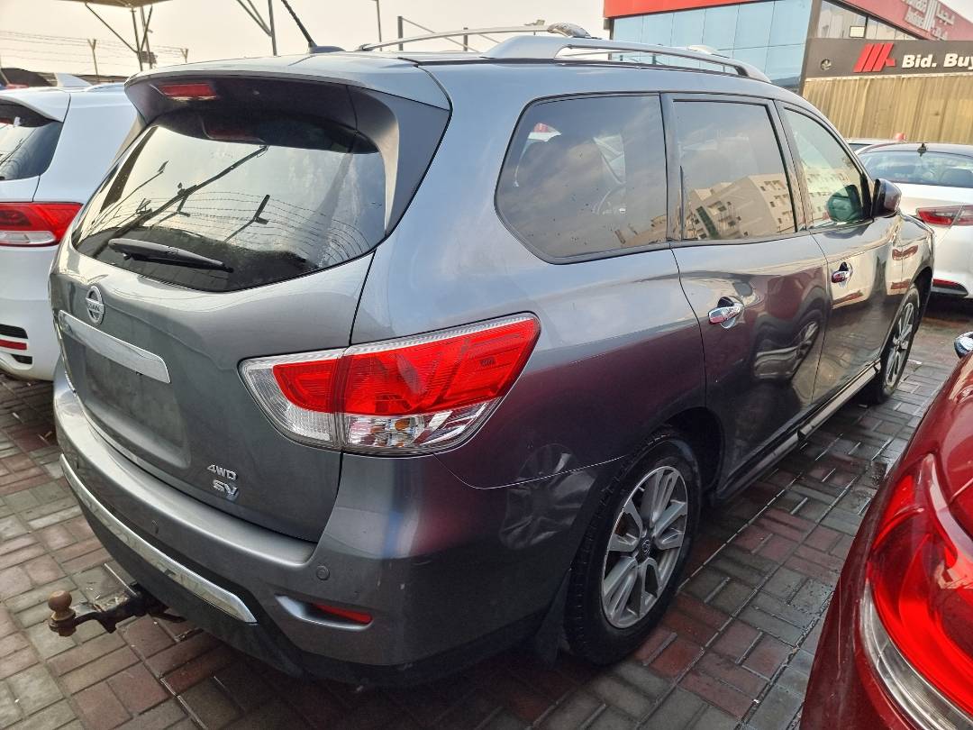 2015 NISSAN PATHFINDER — 200686 KM — Lot 65014 — Ind. 12 - Marhaba Auctions Used Cars - Image 4