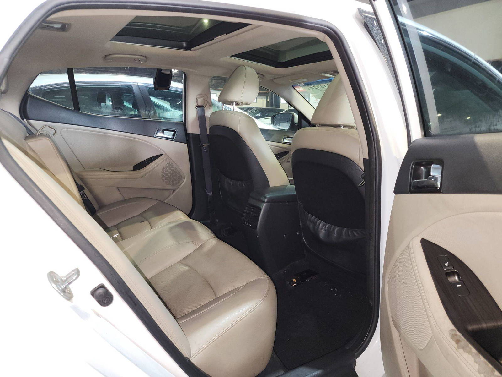 2012 KIA OPTIMA — 179382 Miles — Lot 72CG037461 — Al Quoz - Marhaba Auctions Used Cars - Image 7