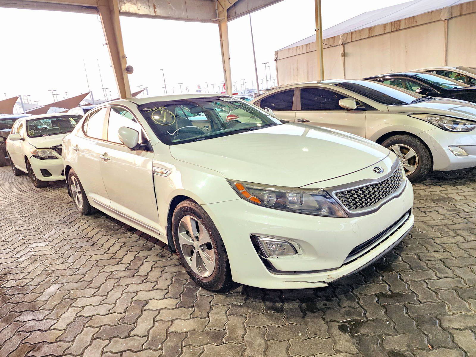 2015 KIA OPTIMA — 184620 Miles — Lot 87679935 — Souq - Marhaba Auctions Used Cars - Image 4