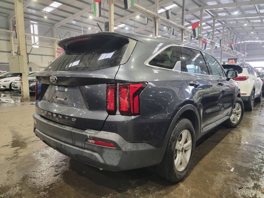2021 KIA SORENTO — 75275 Miles — Lot 39500898 — Main - Marhaba Auctions Used Cars - Image 3