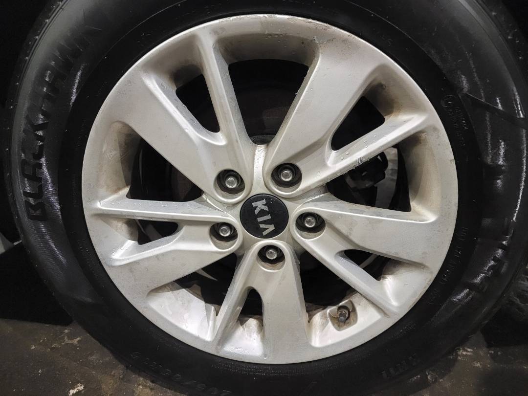2017 KIA OPTIMA — 149149 Miles — Lot 75904663 - Marhaba Auctions Used Cars - Image 9