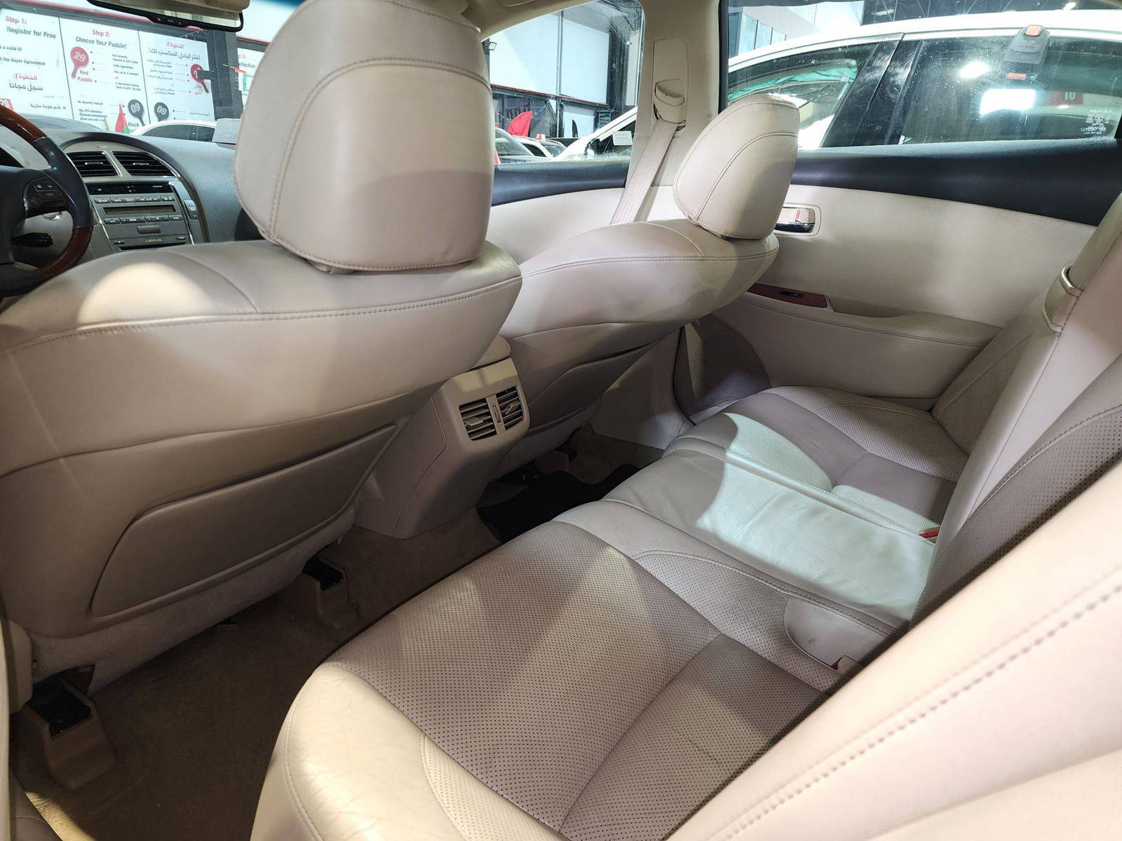 2012 LEXUS ES 350 — 181037 Miles — Lot 2498493 — Al Quoz - Marhaba Auctions Used Cars - Image 7